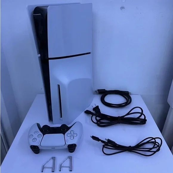 PS 5 Slim 1tb памяти