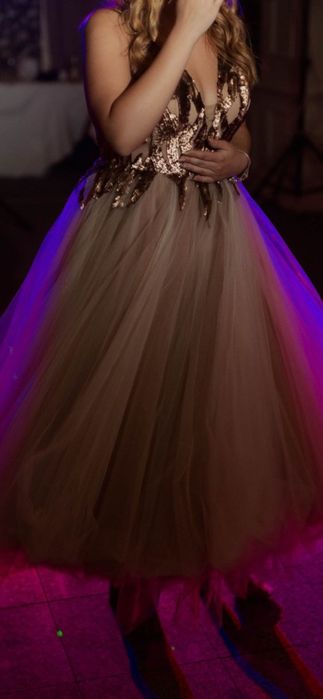 Rochie de gala purtată o data