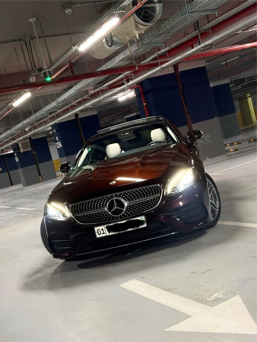 Mercedes E-class coupe 300