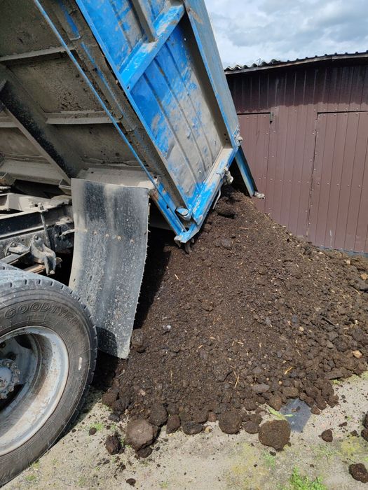 Перегной,чернозём,земля,песок, щебень