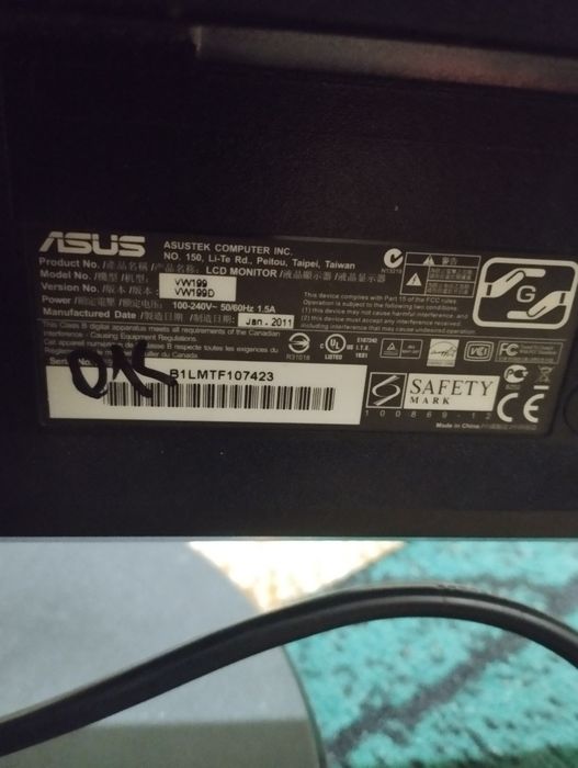 Монитор ASUS 19" (LED) в отличном состоянии
Стильный дизайн.