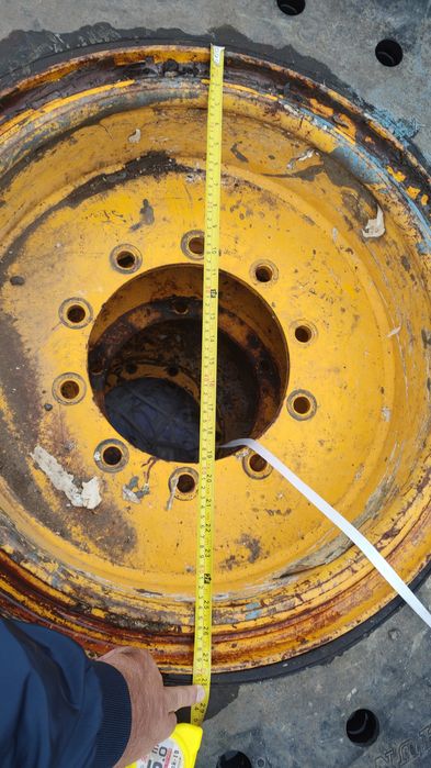Cauciucuri PLINE cu jante CATERPILLAR 13.00-24