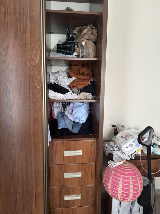 Продам шкаф для одежды