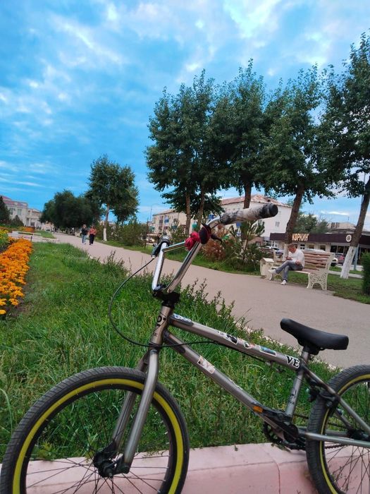 трюковой велосипед бмх (б/у)