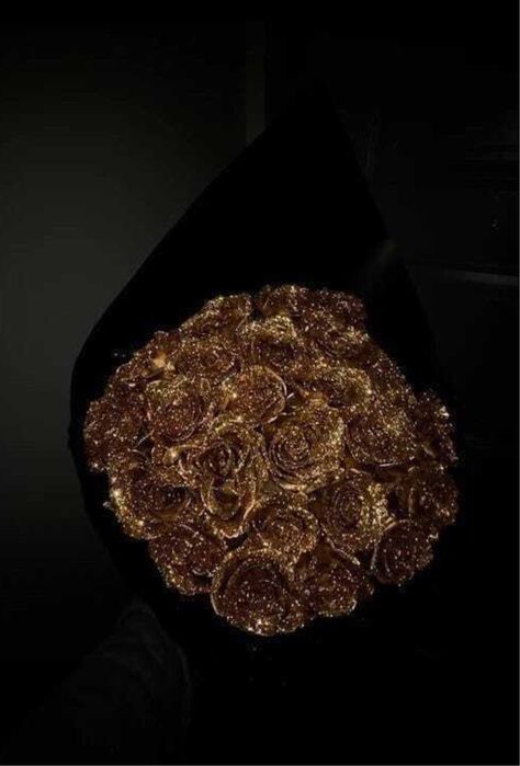 Вечни букети от брокатени рози,сатенени рози,фоам рози