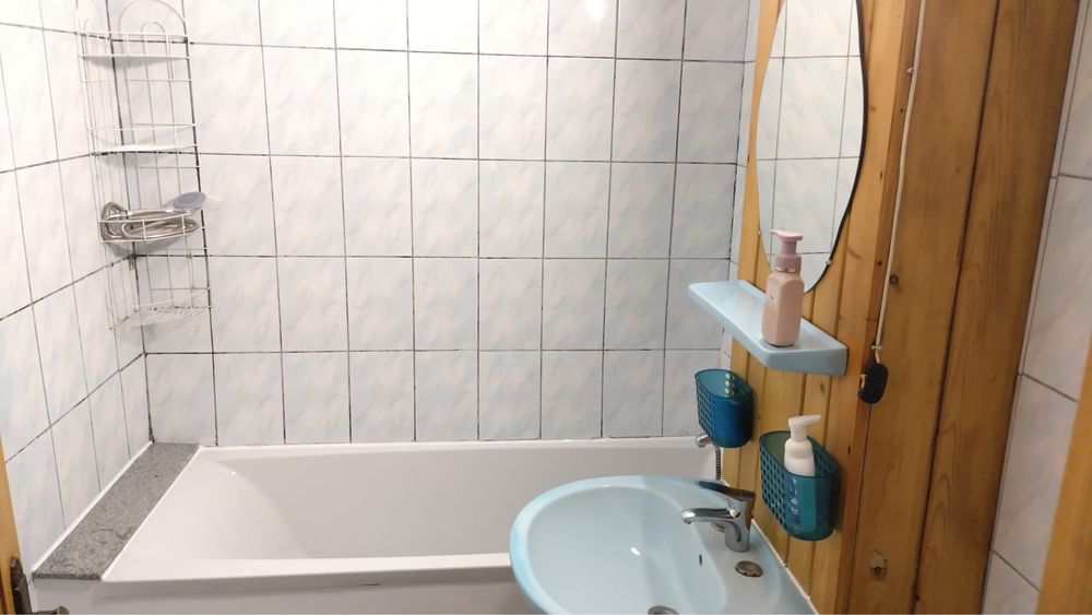Apartament de 3 camere de Inchiriat
