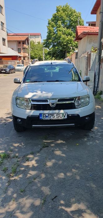Vând Duster 1.5 DCI