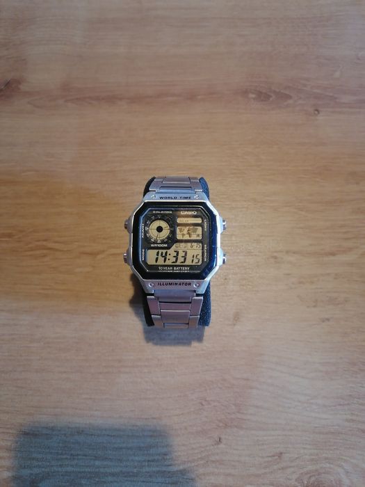 Ceas Casio argintiu