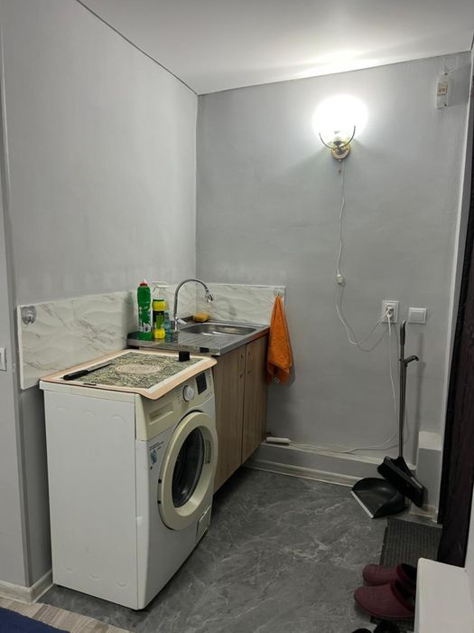 Сдаётся комната на долгий срок.