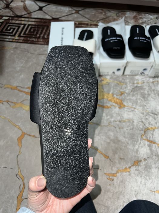 Тапочки / сандали разные рр