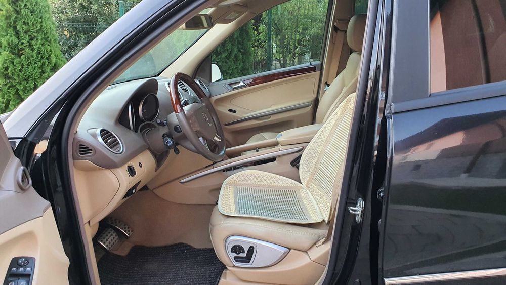 Mercedes-Benz ML 500