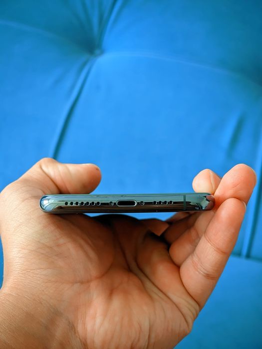 Продам обменяю iPhone 11 pro max