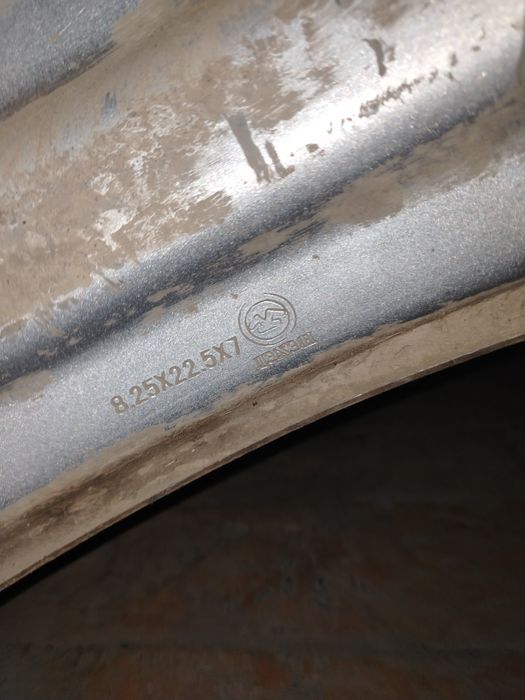 Баллон с диском  камаз