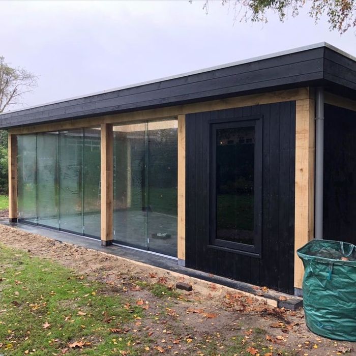 Vând foișor  din lemn
-foișoare la comanda
-pergole modele moder