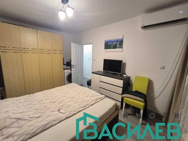 Продава се Тристаен апартамент в София, Център - 88 кв.м за 1391 €/кв.м - Снимка #5