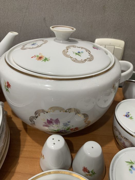 Полный комплек Сервиз столовый