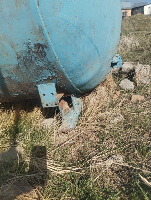 Бочка для воды  емкость 3,8 куб