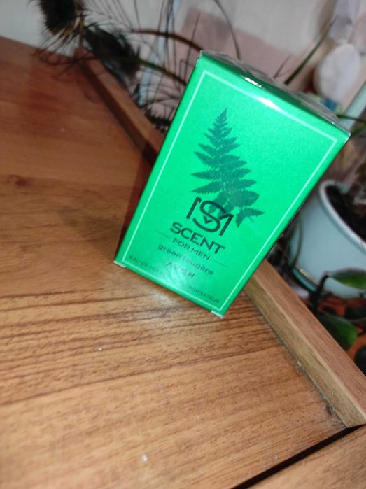 парфюми AVON /Little black dress,avon collections,scent/