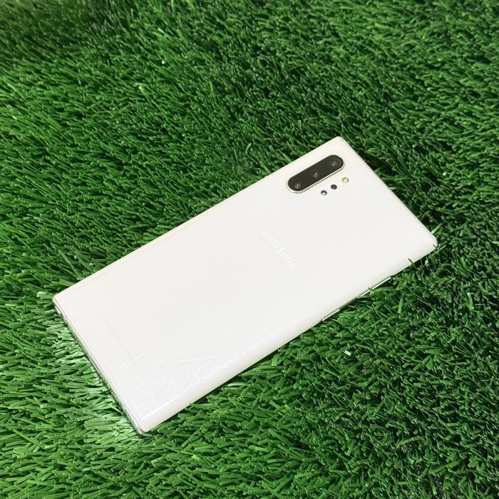 Samsung note 10+ sotiladi dastavka bor