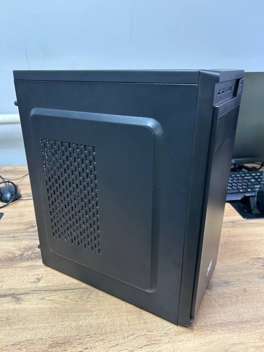 Моноблок Intel Core i5-12