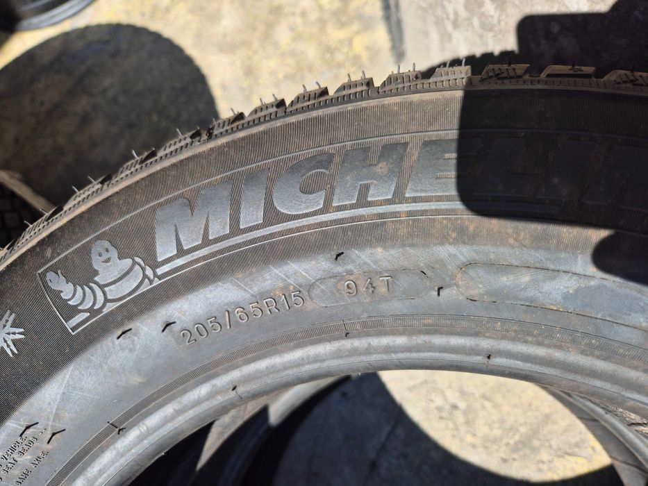 2 Anvelope M+S IARNA - 205/65/15 94T - Michelin Alpin 5 - NOU - DOT 2015 !
