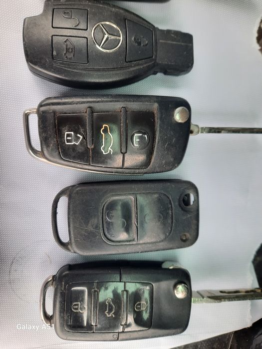 Автомобилни ключове