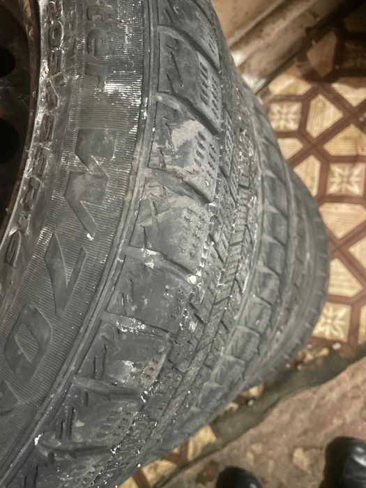 Комплект шин с дисками