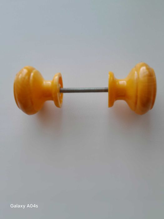 Продается ручка на дверь