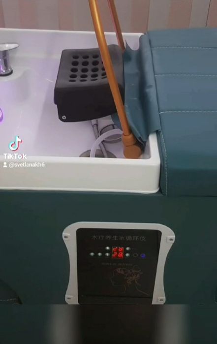 Косметологическая кушетка