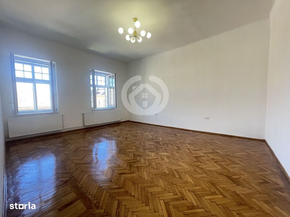 Apartament renovat in Centrul Sibiului | Str. Mitropoliei | Disponibil — fotografia 2