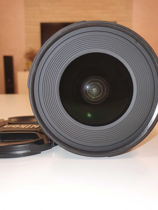 Nikon F DX 10-24 f/3.5-4.5, ca nou, in cutie plus Hoya HMC UV