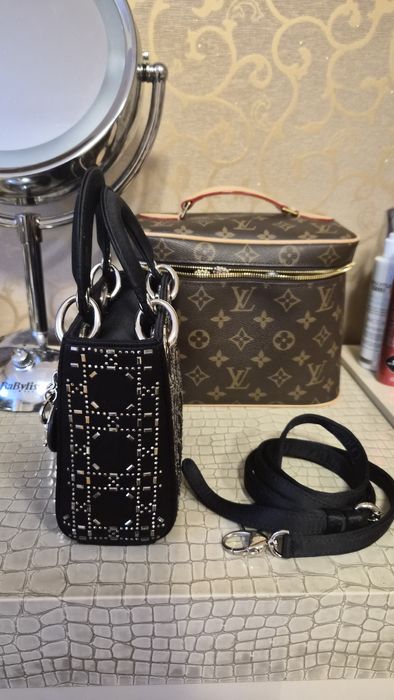 Сумка Lady Dior mini