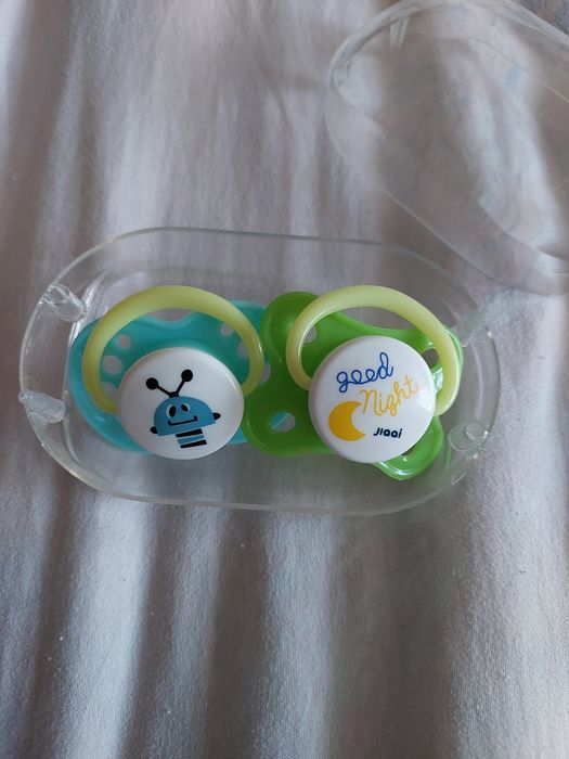 Соски для детей.  На 6-12месяцев.