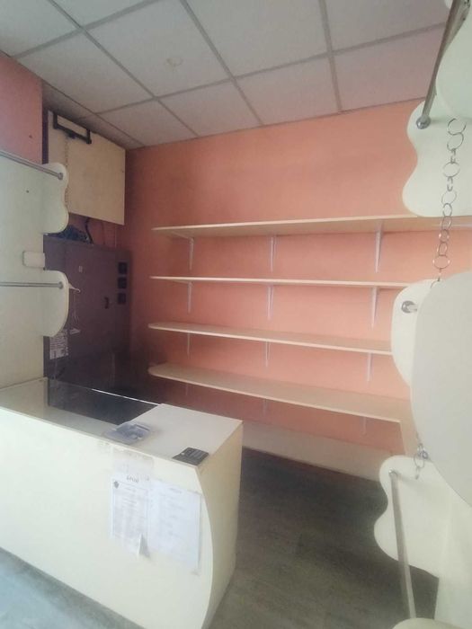 Продава се Магазин в Разград, Център - 20 кв.м за 8000 €/кв.м - Снимка #8