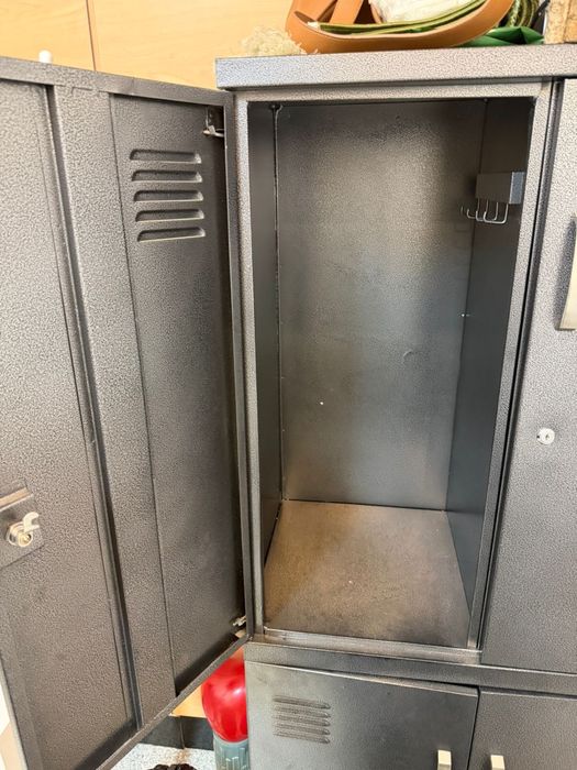 Продам офисную мебель