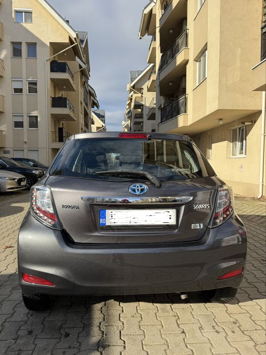 Toyota Yaris Hybrid