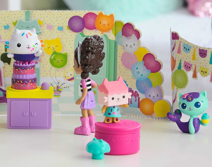 Игрален комплект Gabby's Dollhouse - Рожденият ден на Cakey