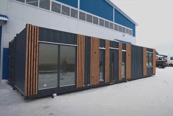 Жилой утепленный дом из контейнера
