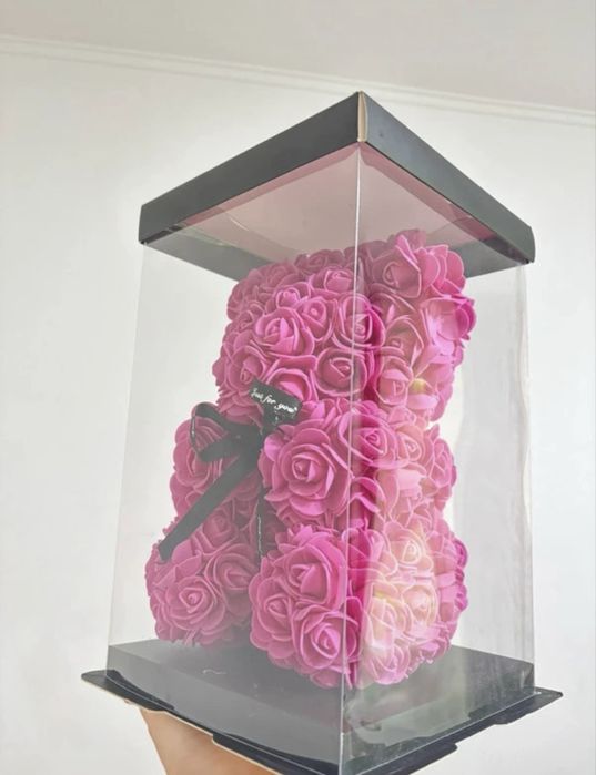Ursuleț din Trandafiri Roz/Teddy Bear Made of Eternal Roses