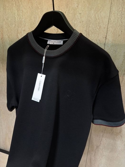 Продавам тениски на Balenciaga и други