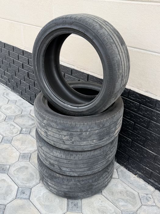летние шины 235/45/18