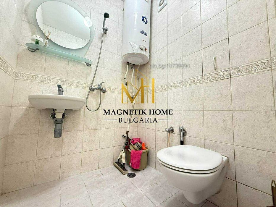 Приветлив двустаен апартамент до Руската гимназия в ж.к. Лазур