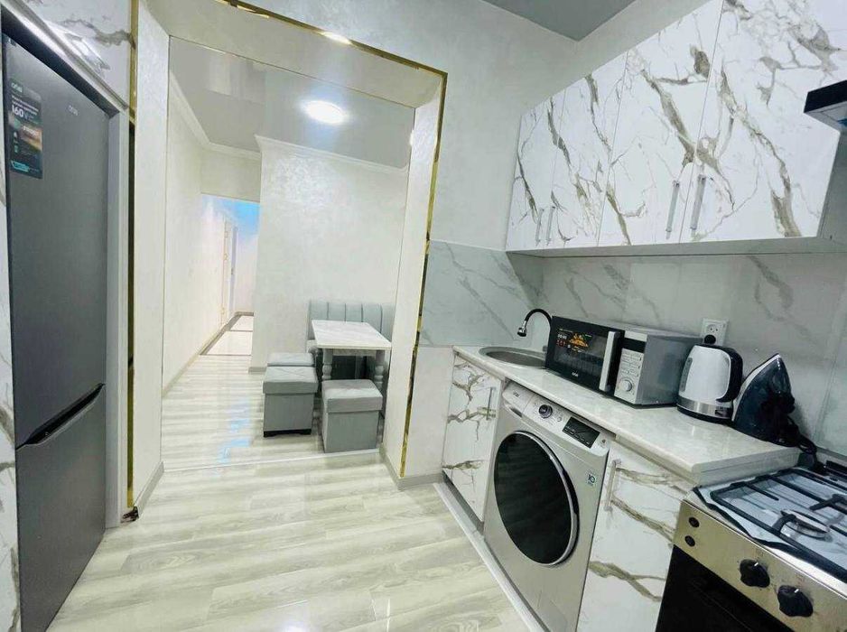 Сдаётся прекрасная 2х-комн квартира в самом центре города | Ц-1