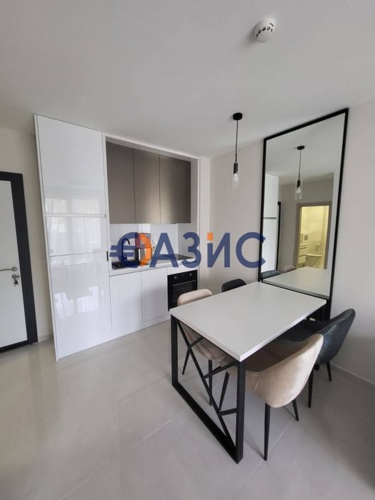 Апартамент с 1 спалня в комплекс Емилия Романа Верде, Слънчев Бряг,