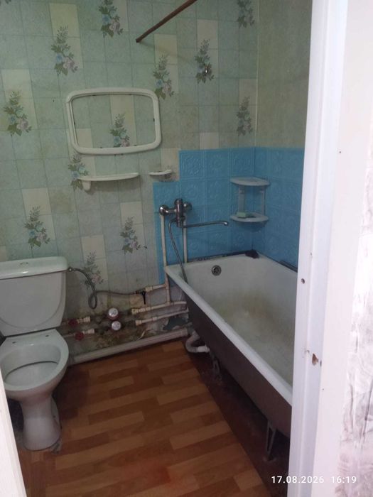 Продам 1 кв в 8 мкр