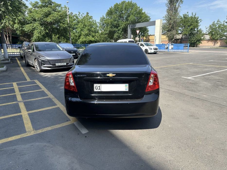 Jentra 2023 bez lyuk