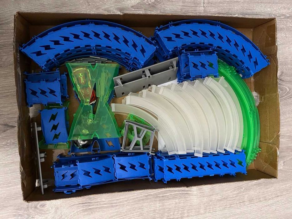 Гоночная трасса привезённая из Америки