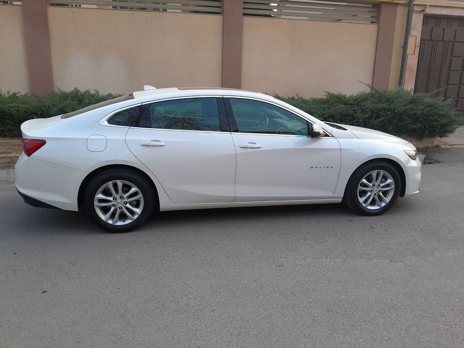 Продаётся Малибу2 Белый жемчужныйцвет