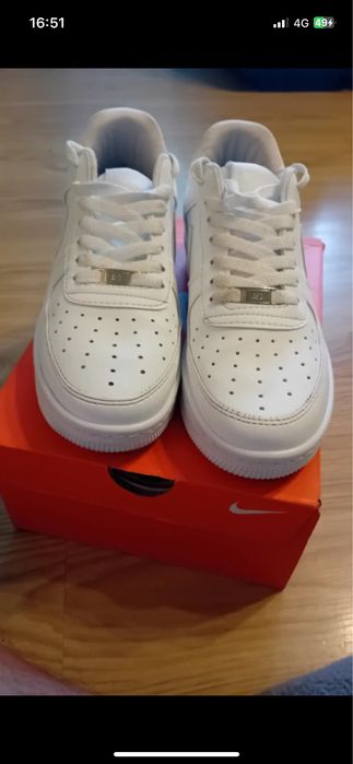 nike af1 triple white