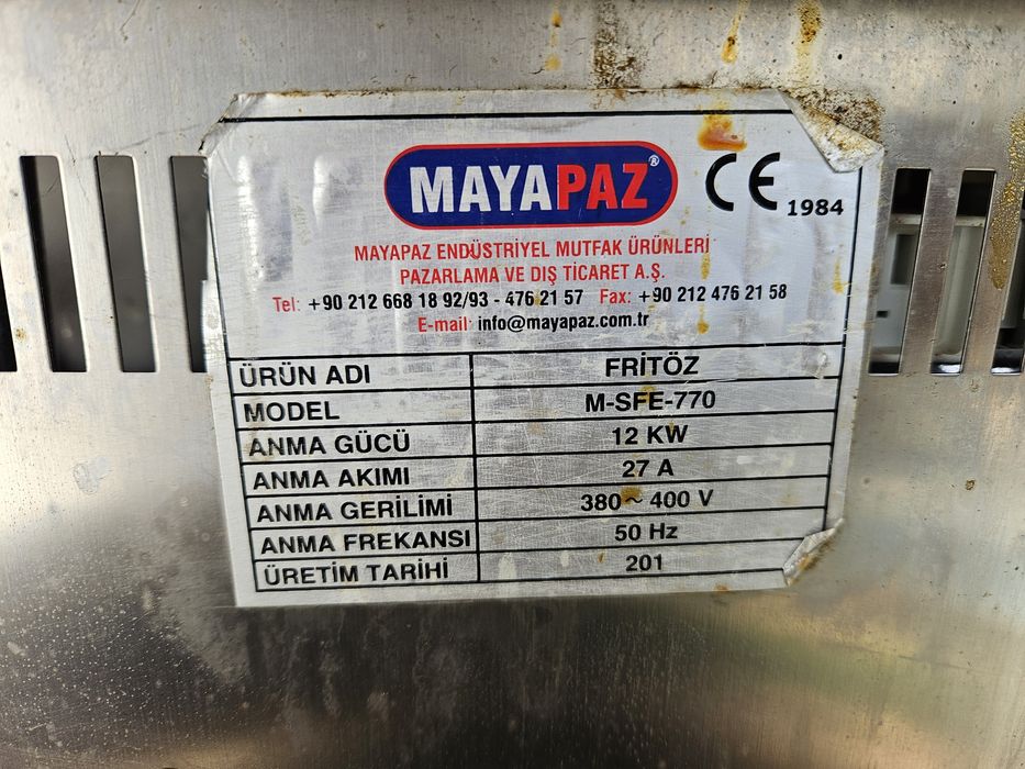 Фритюрник професионален трифазен 2х6 kw.,2x8 литра Цена 690 Евро